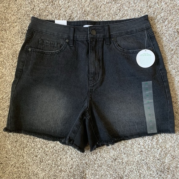 dip Pants - Jean Shorts Womens Size 10 Black High Rise NWT